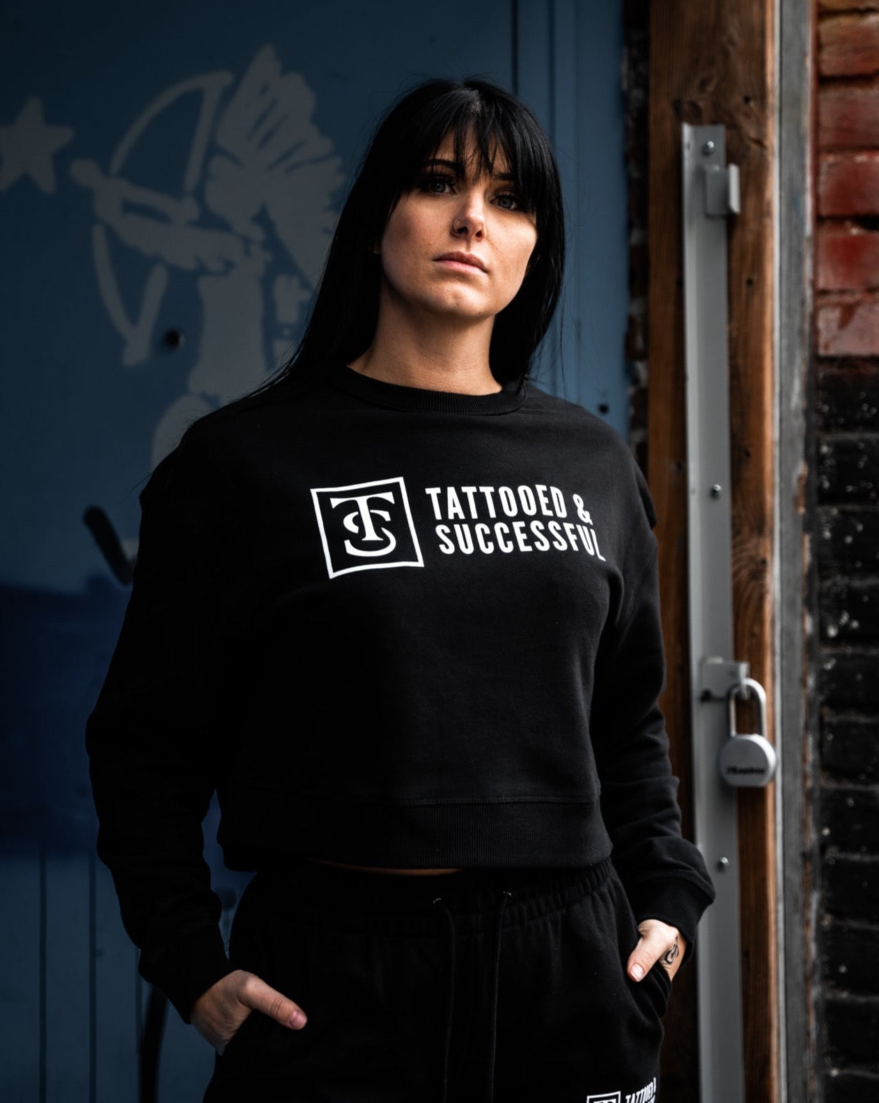 Core Crop Crew Sweatshirt - Black